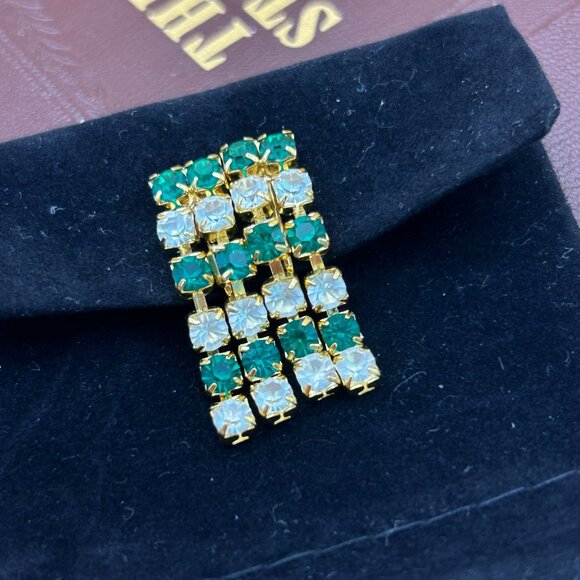Trifari Clip-On Earrings, 1980s Green and White Rhinestones - Picture 7 of 7